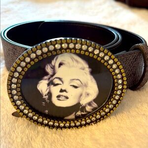Marilyn Monroe Iconic Portrait belt and Buckle